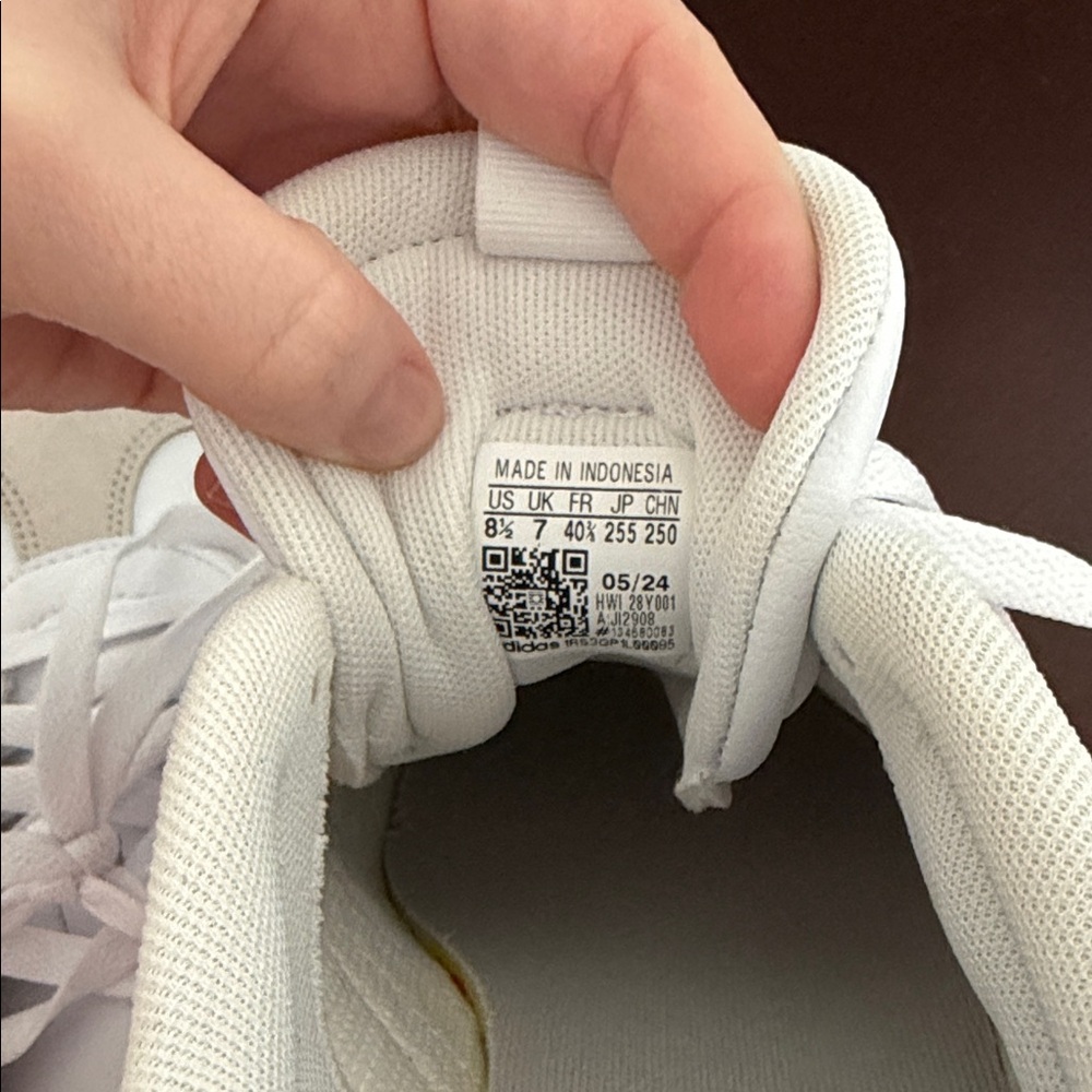 Adidas VL Court 3.0 Red and White Sneakers - Picture 5 of 7